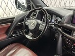 Lexus LX 570-11