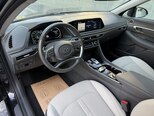 Hyundai Sonata-12