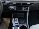 Hyundai Sonata-14