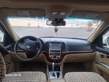 Hyundai Santa Fe-12