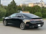 Lincoln MKZ-10