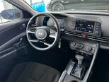 Hyundai Elantra-11