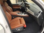 BMW X7-9