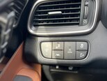 Kia Sorento-12