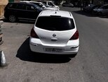 Nissan Tiida-5