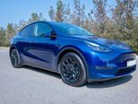Tesla Model Y-12