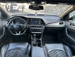 Hyundai Sonata-15