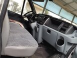 Ford Transit-3