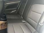 Hyundai Elantra-16