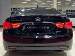 Hyundai Sonata-12