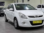 Hyundai i20-3