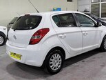 Hyundai i20-8