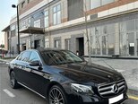 Mercedes E 220 d-2