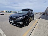 Kia Carnival-5