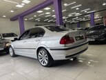BMW 318-10