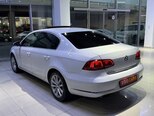 Volkswagen Passat-9