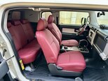 Toyota FJ Cruiser-9