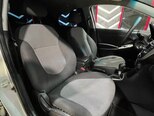 Hyundai Accent-14
