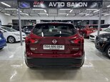 Nissan Rogue-5