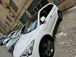 Hyundai Grand Santa Fe-8