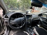 Hyundai Grand Santa Fe-12