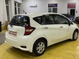Nissan Note-7