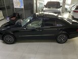 Mercedes E 320-7