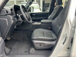 Toyota Land Cruiser Prado-5