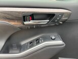 Toyota Highlander-12