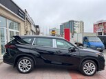 Toyota Highlander-2