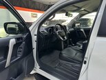 Toyota Land Cruiser Prado-11