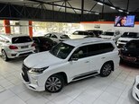 Lexus LX 450d-10