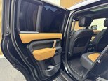 Land Rover Defender-17
