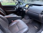 Toyota Prius-7