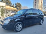 Kia Carnival-4