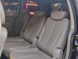Kia Carnival-9
