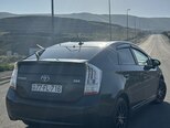 Toyota Prius-2