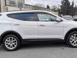 Hyundai Santa Fe-5