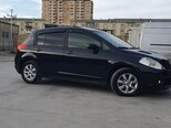 Nissan Tiida-4