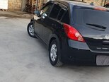 Nissan Tiida-6