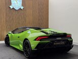Lamborghini Huracan-7