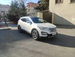 Hyundai Santa Fe-15