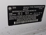 BMW 320-13