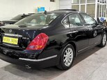 Nissan Teana-10