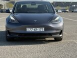 Tesla Model 3-2