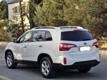 Kia Sorento-4