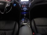 Hyundai Santa Fe-13