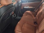 Kia K5-8