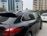 Porsche Cayenne-5