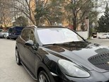 Porsche Cayenne-4